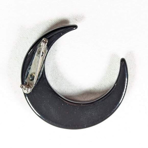 Vintage black moon brooch, waxing crescent moon wiccan pagan witch jewelry - Picture 2 of 4